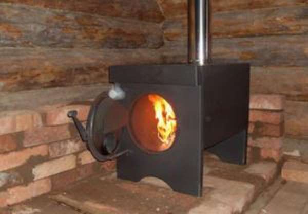 Критерии выбора отопительной печи для дома на дровах длительного горения