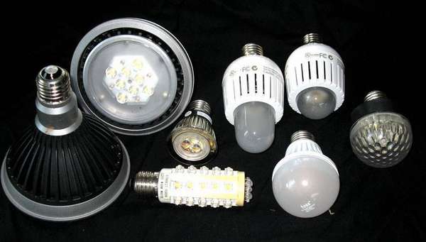 Ассортимент ламп для дома на световых диодах довольно широк