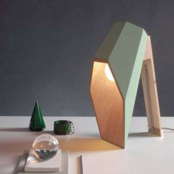 Настольные светодиодные лампы для рабочего стола: виды, особенности выбора, обзор дизайнерских моделей