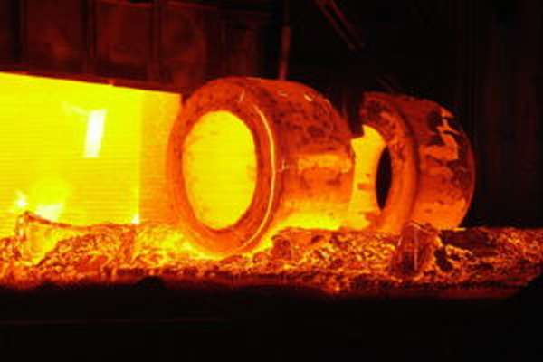 Сварка углеродистых и легированных сталей: оборудование и материалы