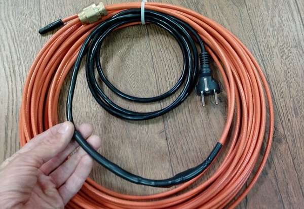 греющий кабель для канализационных труб